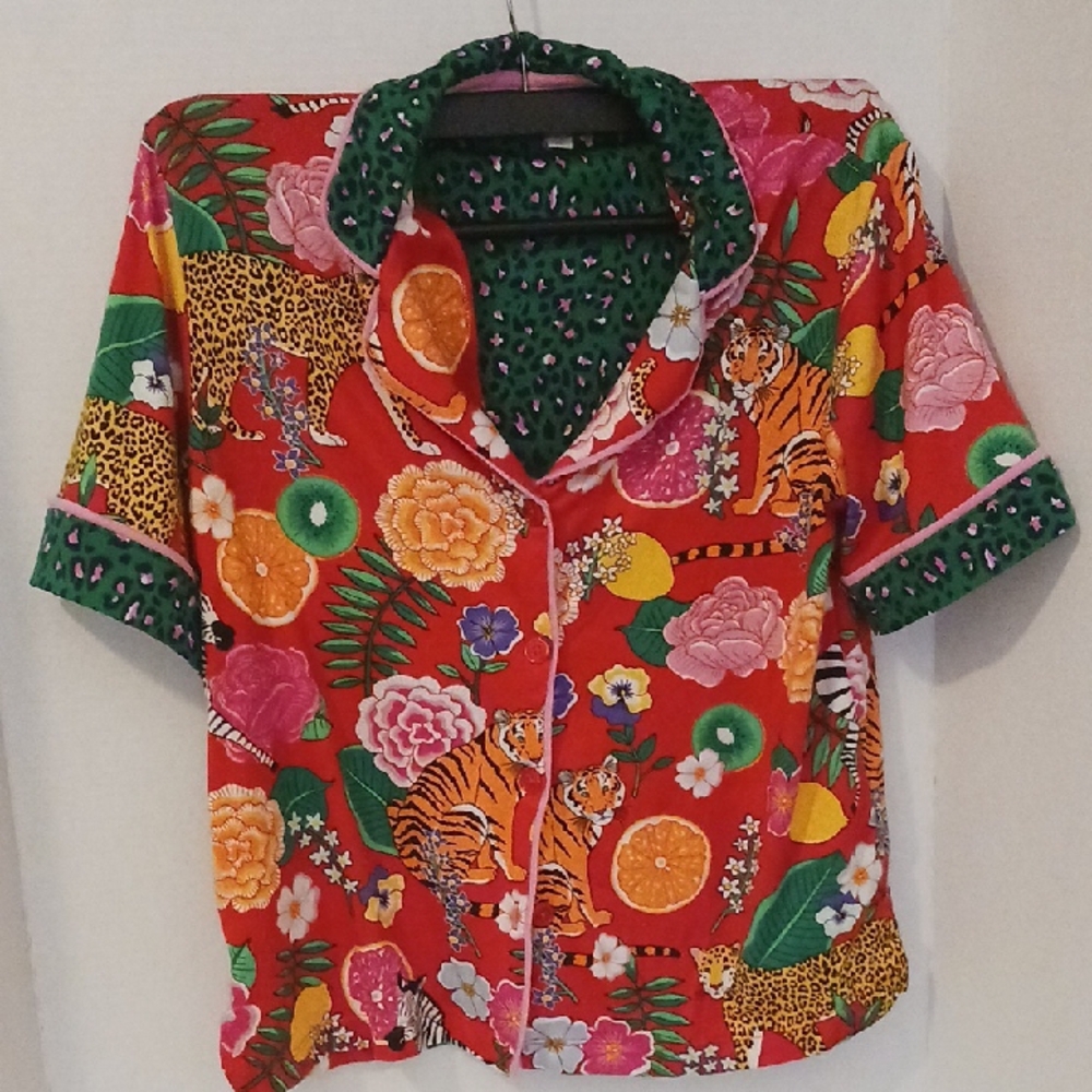 Women's Vibrant Exotic Fun Short Sleeve Button Down Comfy Sleep Shirt Cottage
